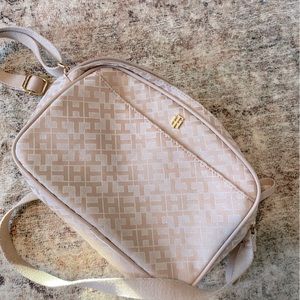 Tommy Hilfiger crossbody handbag